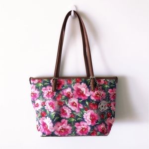 Floral pruse